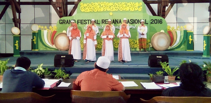 UKM Remo Unnes Sabet Dua Penghargaan di Festival Rebana Nasional