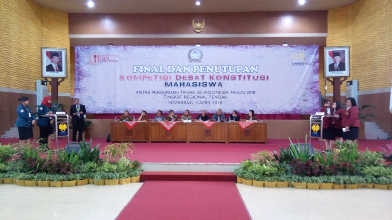 UNNES Juara Group A Debat Makamah Konstitusi