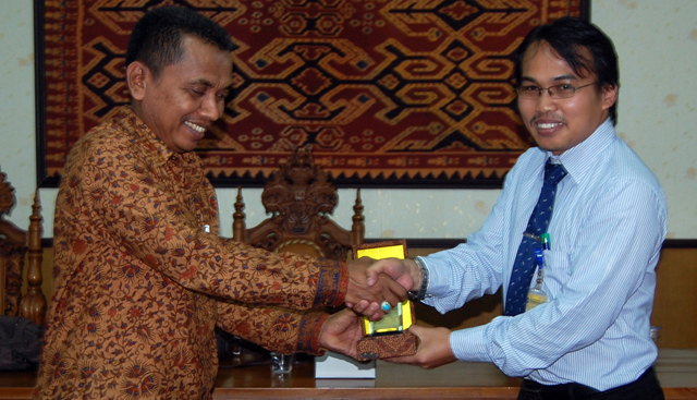 Universitas Negeri Padang Belajar IT di Unnes