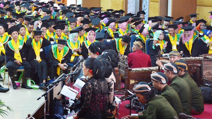 Wisuda Periode IV UNNES Diundur Jadi Kamis 26 Oktober