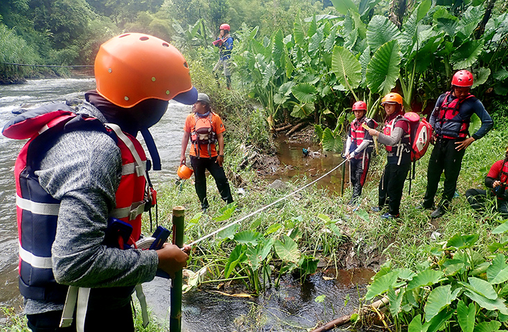 Mahapala UNNES Berhasil Petakan Jeram Di Sungai Comal Pemalang