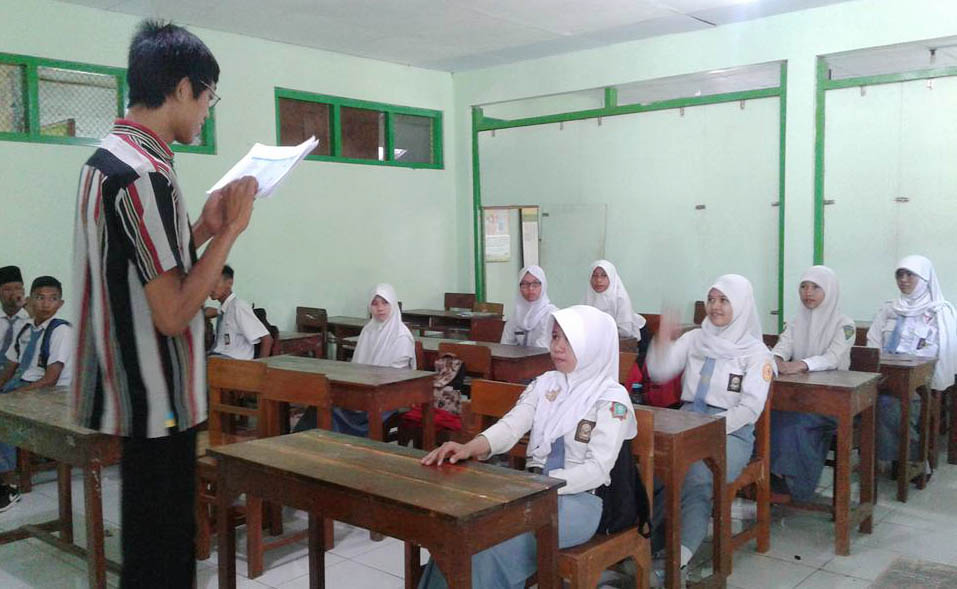 Agus Jafar, Dalam Sepi Berjuang untuk Adik Kelas