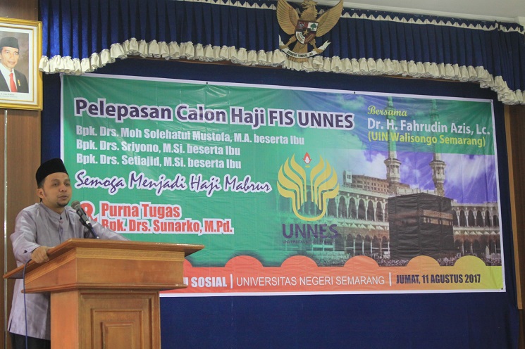 FIS UNNES Lepas Tiga Dosen Calon Haji dan Satu Dosen Purnatugas